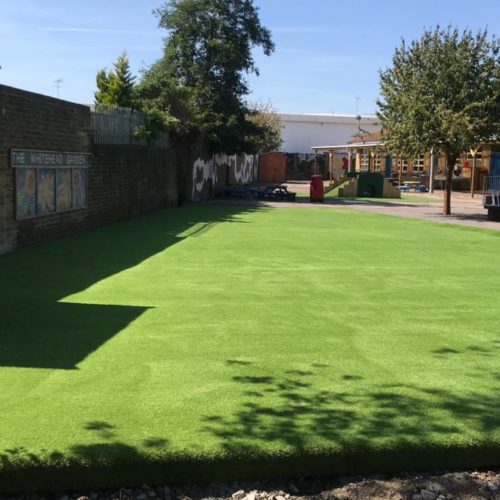 Easigrass East Berkshire – Artificial grass for schools & play areas – 3
